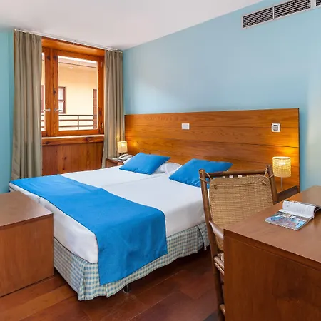 Hotel Livvo La Quinta Roja