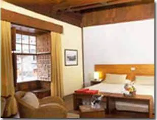 Livvo La Quinta Roja