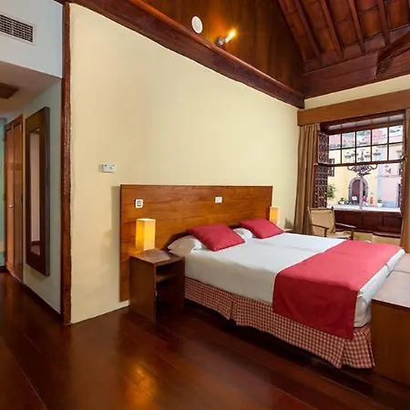 Hotel Livvo La Quinta Roja